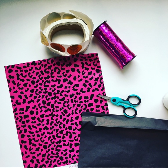 Meet your Posher, Rachael - Picture 2 of 2